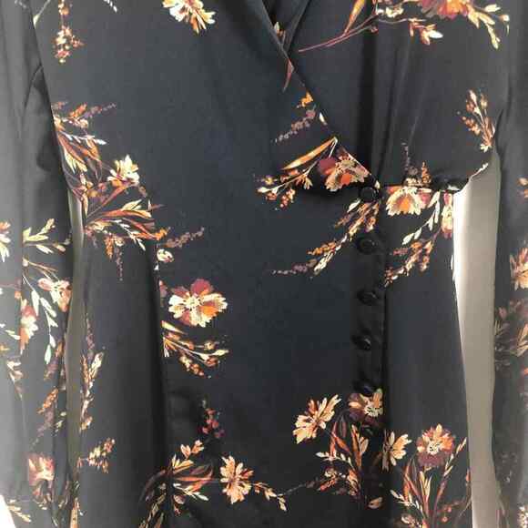 Equipment Long Sleeve V-Neck Women's Floral Faux Wrap Dress Size XS - Picture 6 of 14